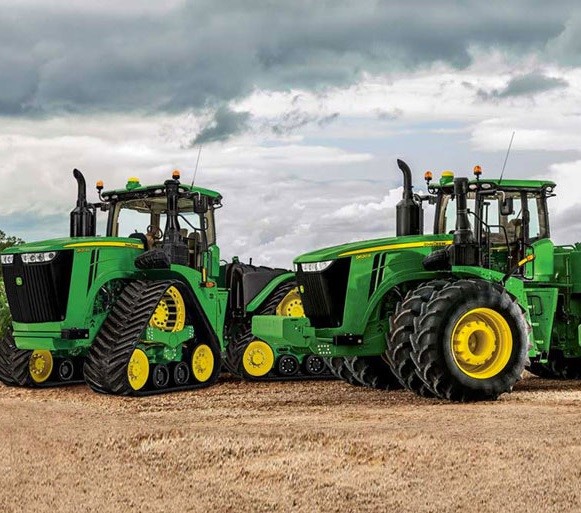 ADDETTO ALLA CONDUZIONE DI TRATTORI AGRICOLI O FORESTALI (GOMMATI E CINGOLATI)