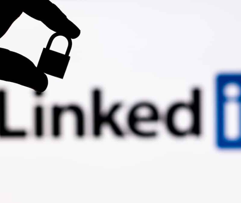 DEONTOLOGIA E PRIVACY IN LINKEDIN