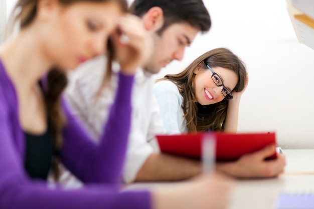 LA SCIENZA DEL CERVELLO: MEMORIA E APPRENDIMENTO